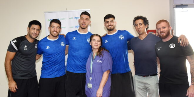 Hapoel Be’er Sheva players got vaccinated against the flu as part of Soroka’s cooperation